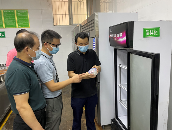 重庆必威 betway必威市北碚区市场监管局夯实“三基”守护秋季开学食品安全(图2)