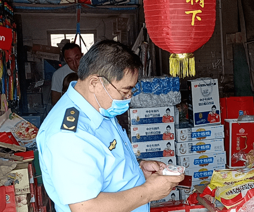 沂水县市场监管局：开展中秋节前食品安全必威 betway必威专项检查(图3)