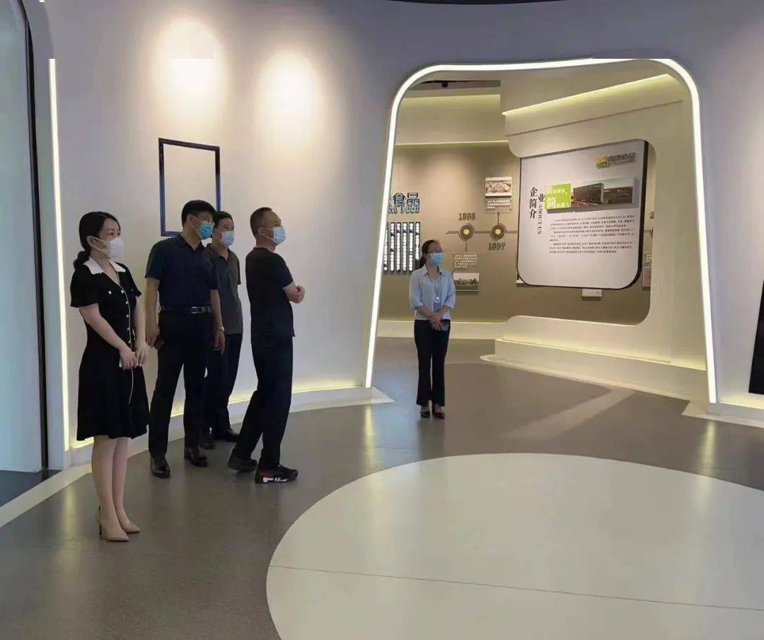 省农村假冒必威 betway必威伪劣食品专项整治行动第六督导组到我市督导检查(图2)