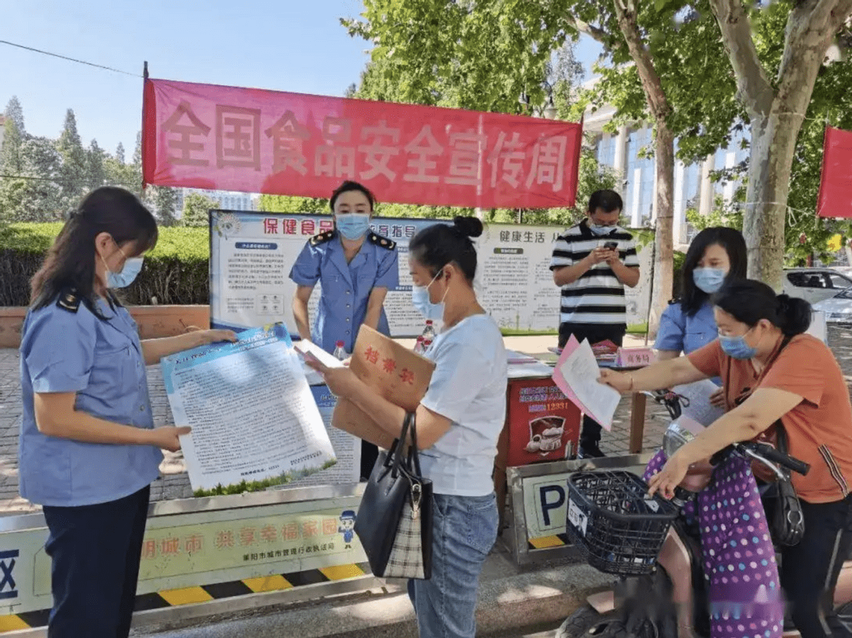 必威 betway必威女子店内吃面挑出80多只蚂蚁无赔偿？食品卫生安全问题又引热议！(图10)