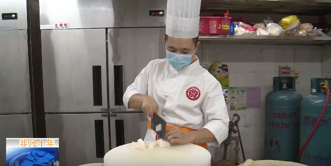 “粤菜师傅”“广东技工”“南粤家政” 梅州：深入必威 必威betway实施“三项工程” 稳就业保民生促发展(图6)