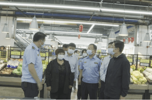 朔州市开必威 betway必威展国庆节前食品安全督导检查工作(图1)