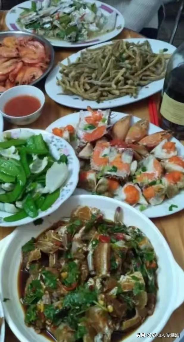 潮汕人发朋友圈晒晚餐图片朋友们纷纷留言：这才是真正的潮汕菜必威 必威betway(图4)