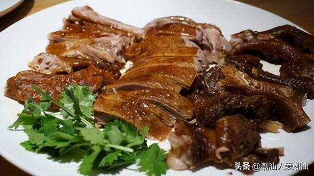 潮汕人发朋友圈晒晚餐图片朋友们纷纷留言：这才是真正的潮汕菜必威 必威betway(图9)
