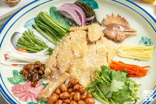 必威 betway必威江南西老字号「品汤居」3折开饭！人均40+：烤乳猪+顺德捞鸡+烧鹅10道招牌菜+糖水！国庆可用！(图6)