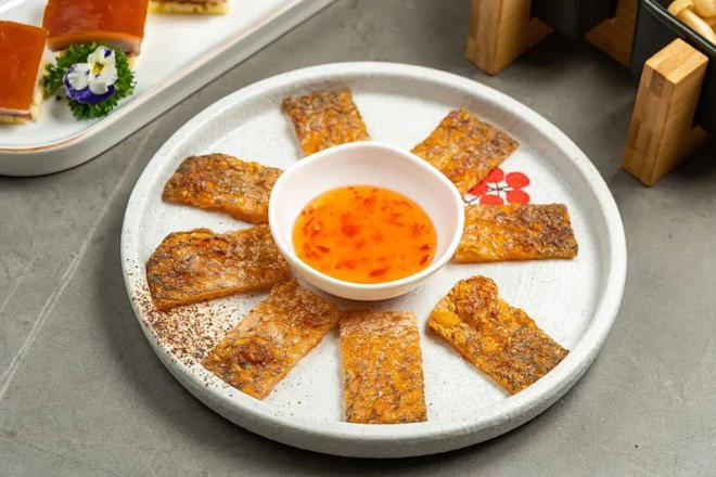 必威 betway必威江南西老字号「品汤居」3折开饭！人均40+：烤乳猪+顺德捞鸡+烧鹅10道招牌菜+糖水！国庆可用！(图11)