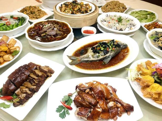 必威 必威betway「食为先」10月45折再开团！人均30+吃：烧鸡+娃娃鱼+咕噜肉+蒸海蚬劲刷8道招牌菜！周末节假日通用！(图5)