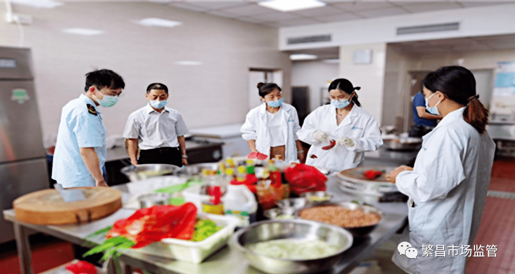 必威 betway必威事关食品安全！繁昌区召开2022年学校食品安全工作新闻发布会(图3)