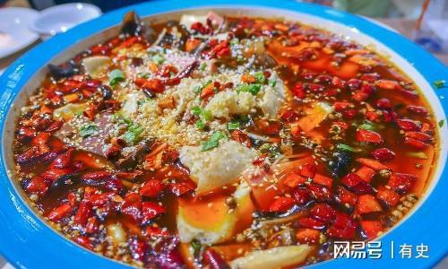 川菜没东北菜实惠必威 必威betway没粤菜健康为何还能火遍全国？(图2)