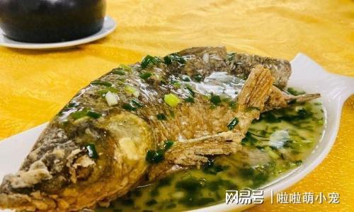 梧州本地人强烈推荐必威 必威betway的葱油鱼72元一条驰名两广人太多直接撵客(图5)