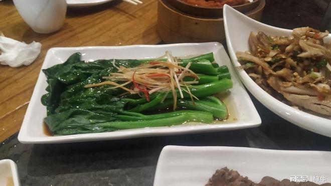 4个东北大姐去广州人均150吃顿早茶却直呼：这趟没白来必威 betway必威(图6)