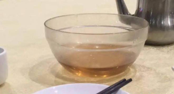 在饭店不烫碗广东人根本吃不必威 必威betway下饭(图11)