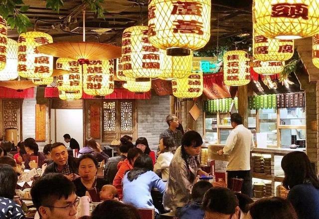广东粤菜馆利用“必威 必威betway吃饭不要钱”一年盈利170万这思路没毛病(图3)