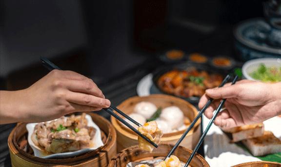 必威 必威betway广州早茶和扬州早茶你选哪个？网友：明明是两大菜系在“比拼”(图2)