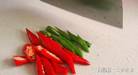 必威 betway必威饭店的菠萝咕咾肉为啥好吃？原来做法这么简单挑食的孩子抢着吃(图6)