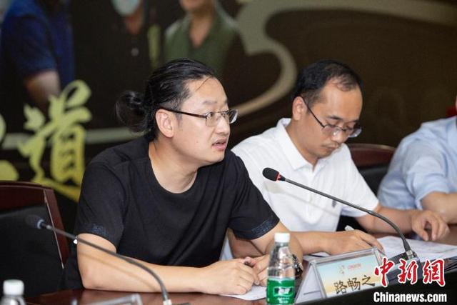 必威 betway必威粤菜文化纪实大片《粤菜大师》开播仪式深圳召开(图1)