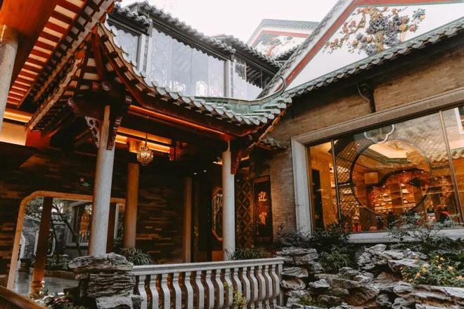 必威 必威betway全国最大的园林酒家！坐落荔湾湖畔开了75年如今(图5)