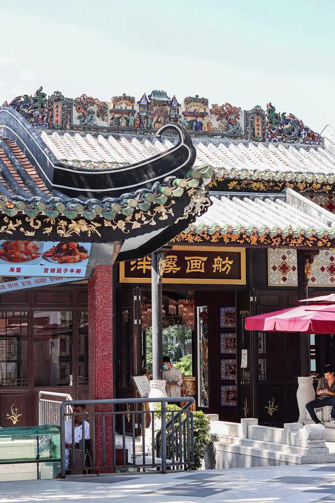 必威 必威betway全国最大的园林酒家！坐落荔湾湖畔开了75年如今(图8)