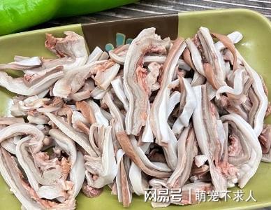 必威 betway必威俗话说“一个猪肚十副药”是啥意思？常吃猪肚身体会有什么变化？(图4)