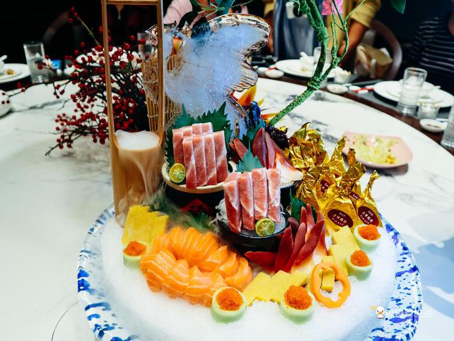 厦门聚餐就来东方宴以东方美学为基调融合闽粤菜中华料理必威 必威betway！(图2)