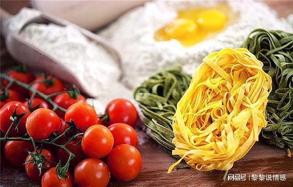 想减肥少吃必威 必威betway这3种“吸油”食品吃多了想瘦都难！(图4)