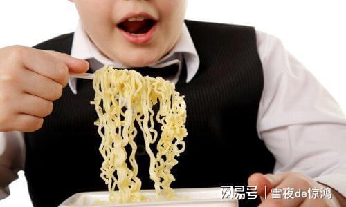 必威 必威betway方便面都是防腐剂吃一包32天才能解毒？线种(图2)