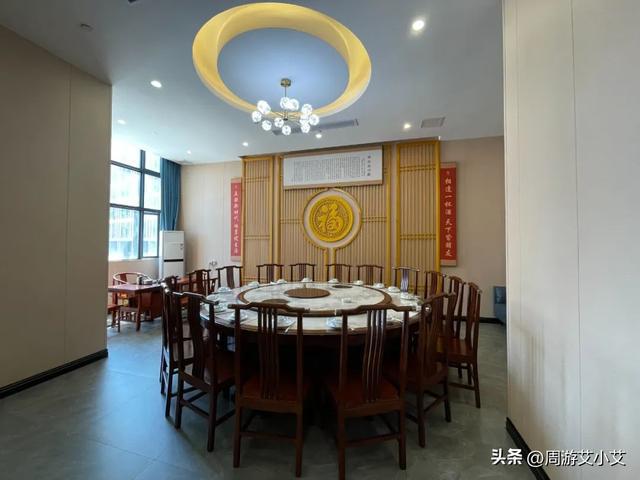 藏在黄埔的老牌粤菜招牌葱油鸡和必威 必威betway鱼味道绝了关键不贵4人才138(图3)