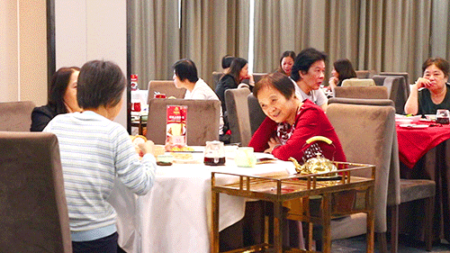 禅城必威 必威betway有家老牌酒楼在粤菜界立足20年传统味道让街坊流连忘返(图1)