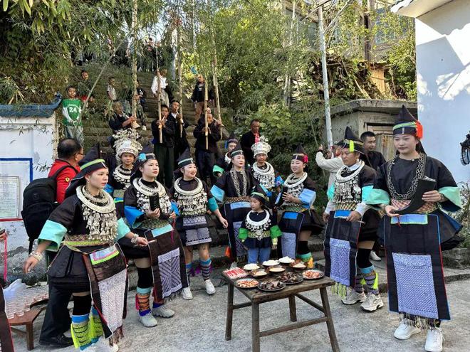 必威 必威betway文旅帮扶再升级！南海一批粤菜名厨赴黔东南→(图2)