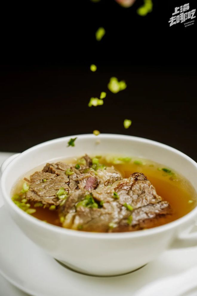 请来澳门星厨坐镇的「江景艺术粤菜馆」专做新西兰时令鲜货！必威 必威betway(图19)