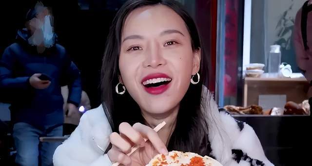 必威 betway必威小贝饿了回应销售伪劣食品！避重就轻全是狡辩网友晒证据打脸(图1)
