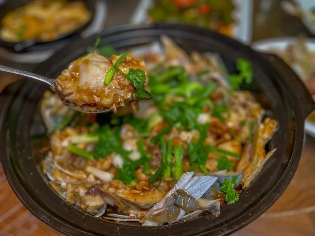 河源旅游舌尖上的乡村美食万绿必威 必威betway湖鱼头很有特色(图6)