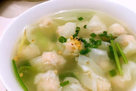 必威 betway必威为何粤菜能与法餐齐名连粤厨工资都比其他菜系厨师高？俩字讲究(图6)