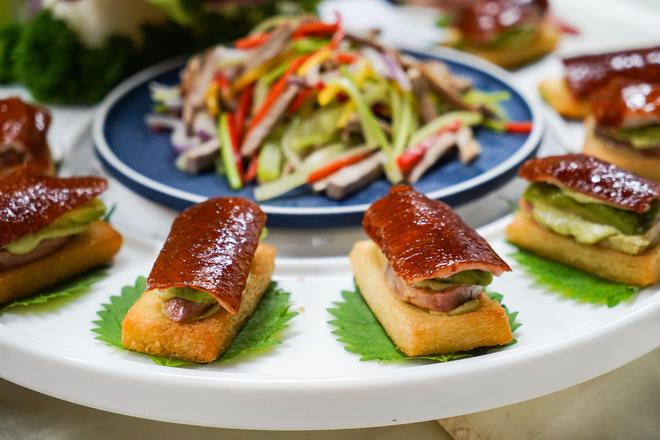 视频｜佳肴里的禅城特色！禅城区“粤菜师傅”职技竞赛迎必威 betway必威巅峰对决(图4)