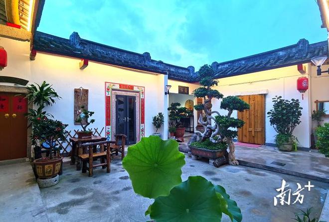 粤东唯一上榜！汕头龙湖十一合必威 必威betway艺术村入选第二批广东省粤菜美食街(图2)