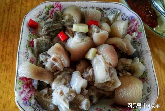 吃腻了酱爆猪手换必威 betway必威种口味教你粤菜经典做法皮质爽脆不肥腻(图1)