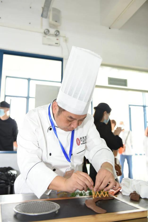 顶尖粤必威 必威betway菜大师过招你来做大众评审！(图3)