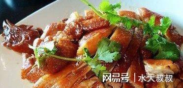 必威 必威betway经典粤菜之新版豉油鸡教你制作秘制新版豉油汁！(图3)
