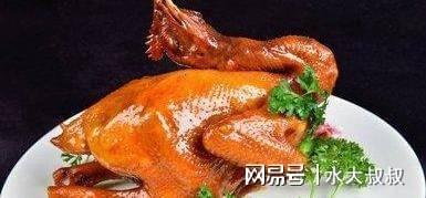 必威 必威betway经典粤菜之新版豉油鸡教你制作秘制新版豉油汁！(图1)