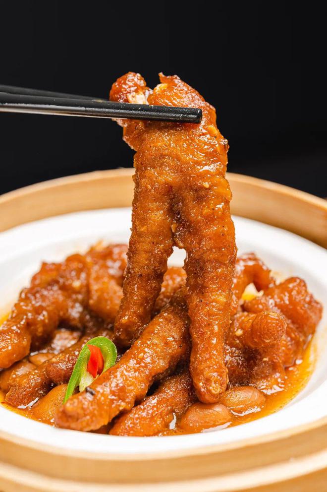 必威 必威betway过年居然都带爸妈来这？这届年轻人太懂吃了！(图15)