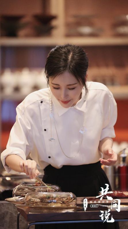 必威 betway必威《共同说》田朴珺食在广州 见证粤菜的传承与创新(图3)