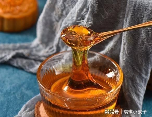 在妈妈的教导下学会了六样颇具特必威 必威betway色的粤菜调味品你也可以(图1)