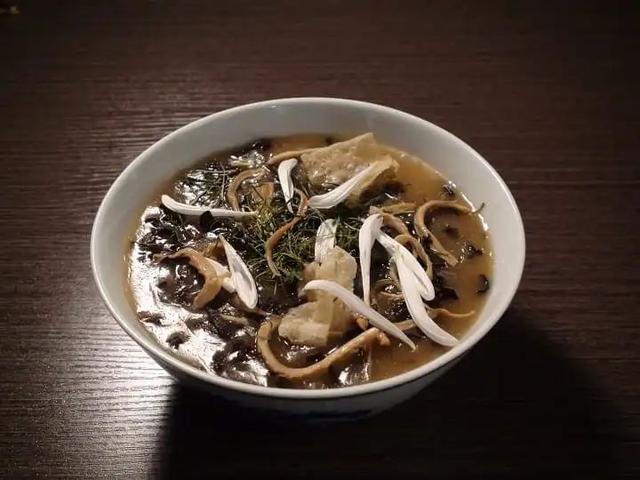 《大粤菜》连载第十一期：广府菜——粤宴必威 必威betway之美（汤羹）(图7)
