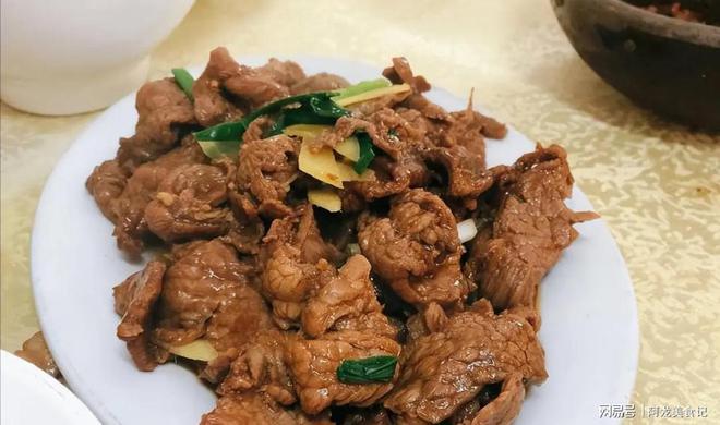 必威 betway必威2个香港人来广东玩在一家苍蝇小馆点了3道菜结账时以为看花眼(图5)