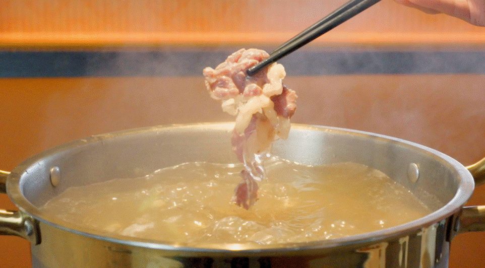 广东夜间堂食消费全国必威 必威betway第一潮汕牛肉火锅“越夜越精彩”(图1)