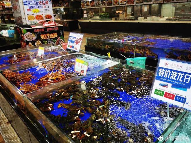 必威 必威betway铁闸紧闭、招牌拆除！再见了广州开了40年的“汤丸王”…(图17)