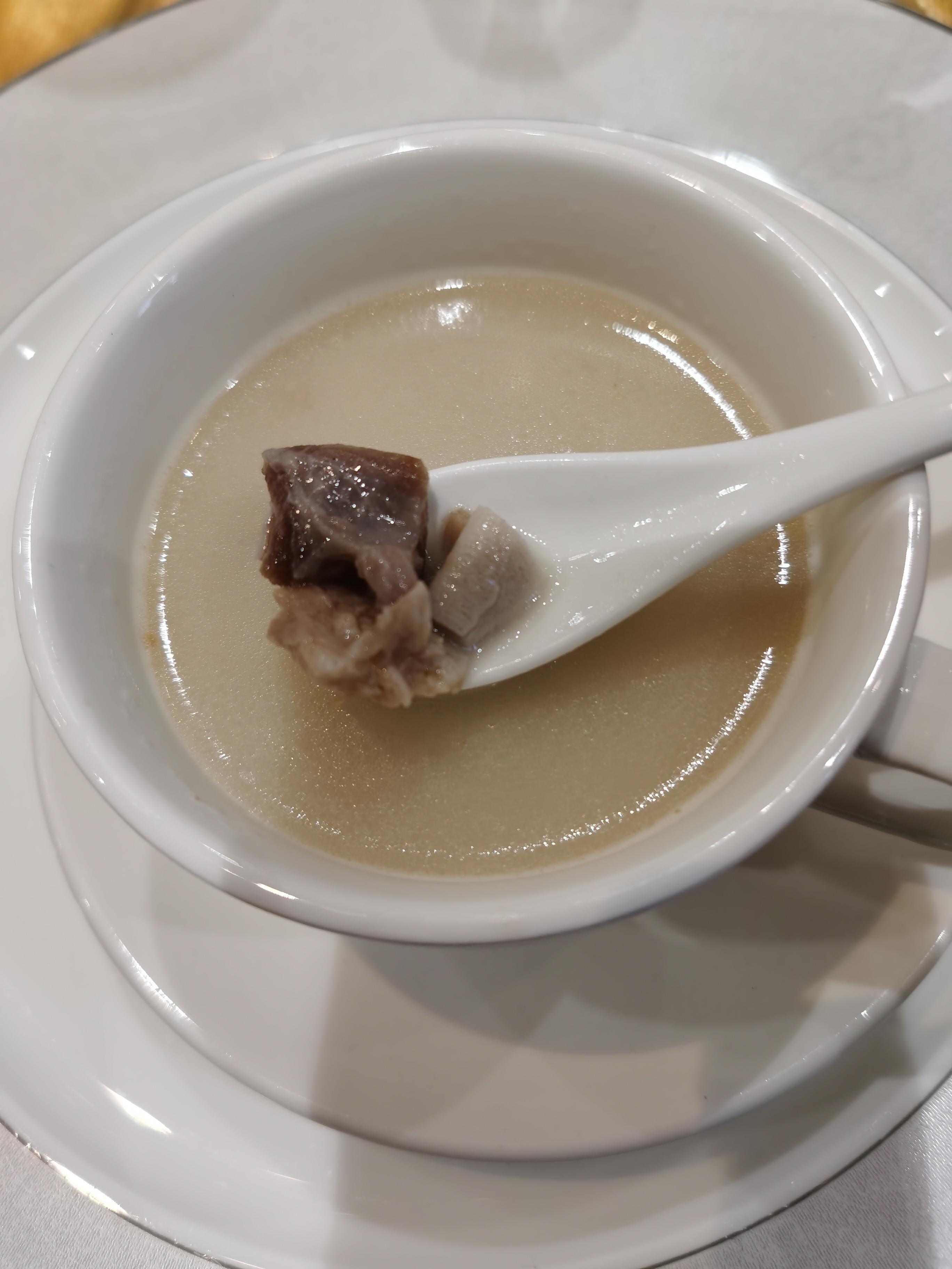 【食尚岭南】粤菜产业化标准必威 必威betway化200项火候专利设备入市温氏预制菜领先极客厨房跨界探索(图2)