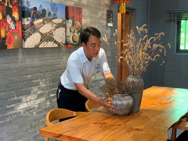 必威 betway必威劳动节 致敬平凡而伟大的劳动者(图2)
