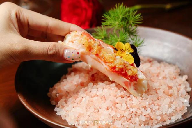 在艺术馆内的粤必威 betway必威菜料理过一个520是种什么感觉？(图12)