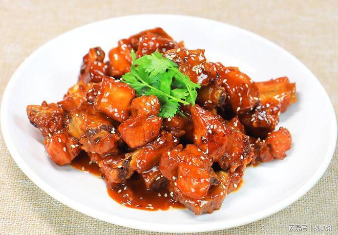 探究粤菜经典：菠萝咕噜肉必威 必威betway的历史渊源(图4)